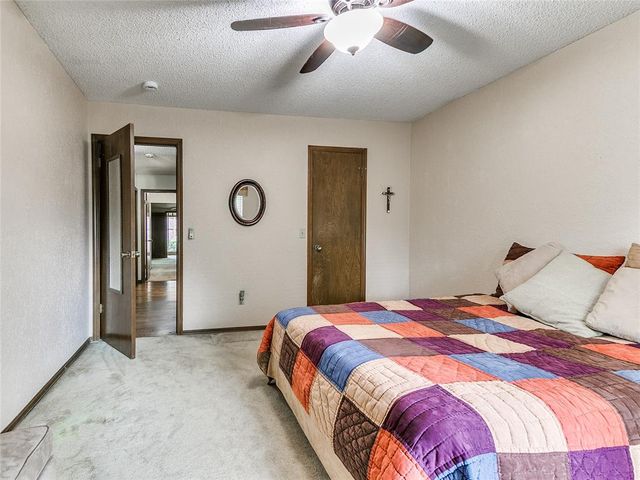 106 N Trail Ridge Road, Edmond, OK 73012
