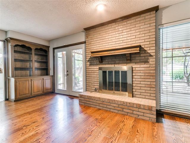 106 N Trail Ridge Road, Edmond, OK 73012