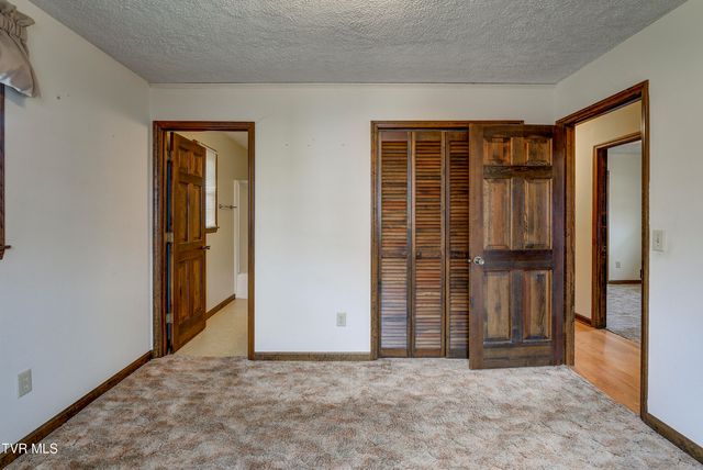 121 Mayfield Drive, Elizabethton, TN 37643