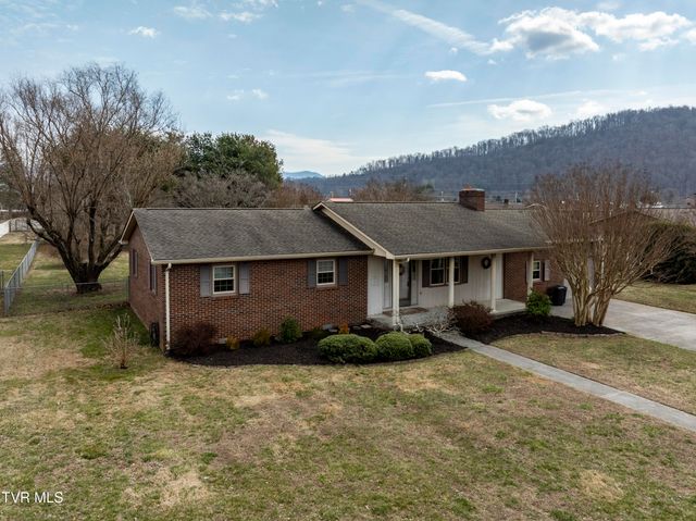 121 Mayfield Drive, Elizabethton, TN 37643