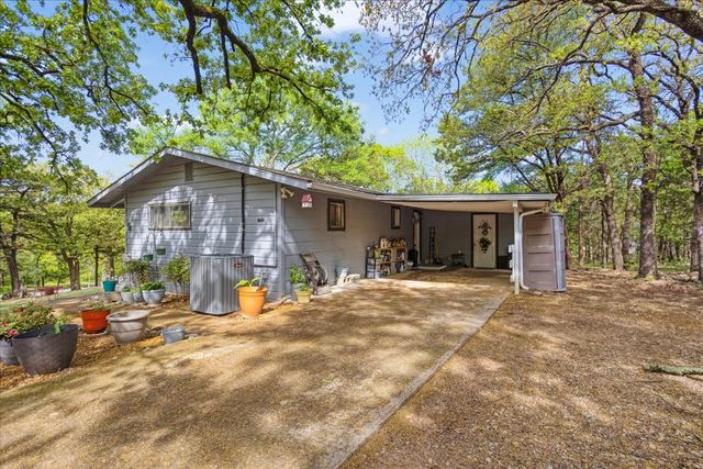 101 Lakewood Lane, Pottsboro, TX 75076