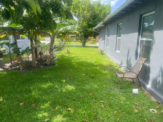 5706 NW 68th Terrace, Tamarac, FL 33321
