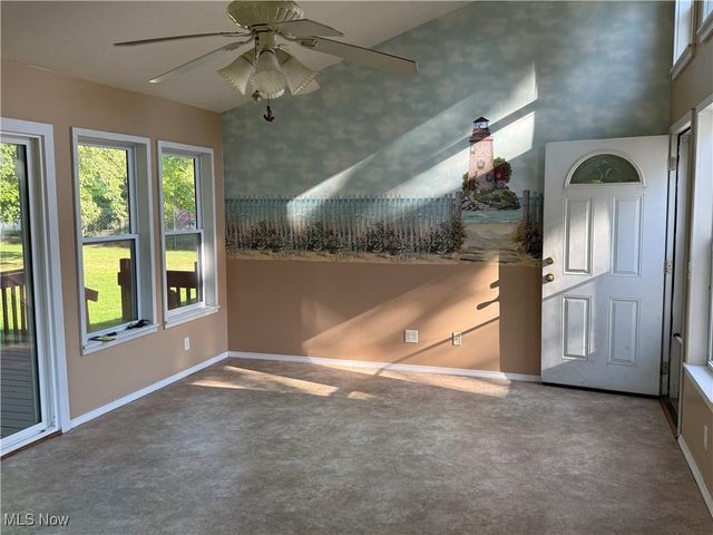 1555 Sodom Hutchings Road NE, Vienna, OH 44473