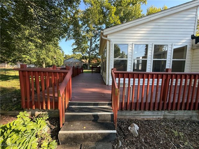 1555 Sodom Hutchings Road NE, Vienna, OH 44473