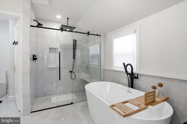 108 SUMMIT LN, Bala Cynwyd, PA 19004