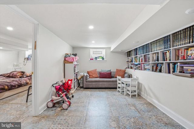 108 SUMMIT LN, Bala Cynwyd, PA 19004