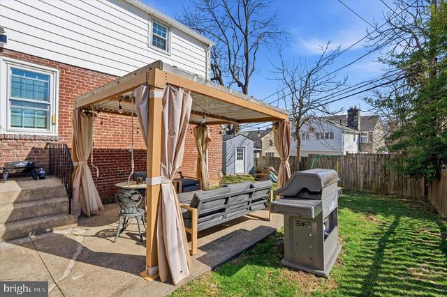 108 SUMMIT LN, Bala Cynwyd, PA 19004