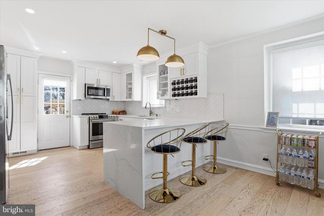 108 SUMMIT LN, Bala Cynwyd, PA 19004