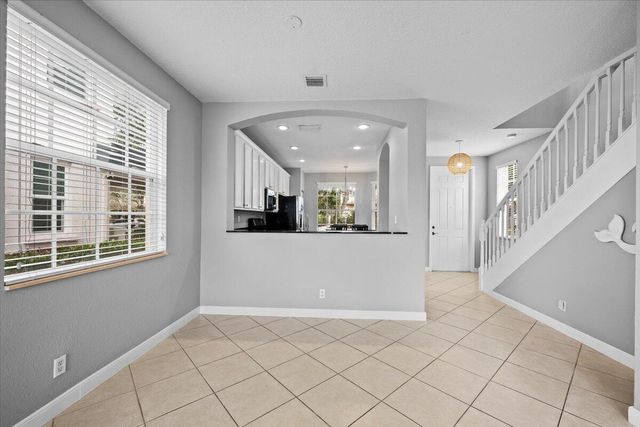 647 Castle Drive, Palm Beach Gardens, FL 33410