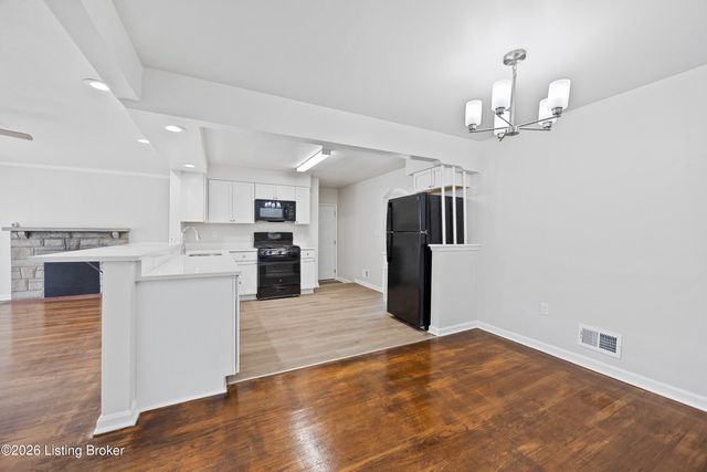 6604 Morocco Dr, Louisville, KY 40214