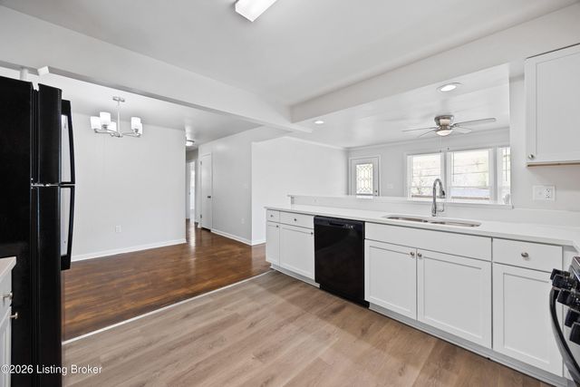 6604 Morocco Dr, Louisville, KY 40214