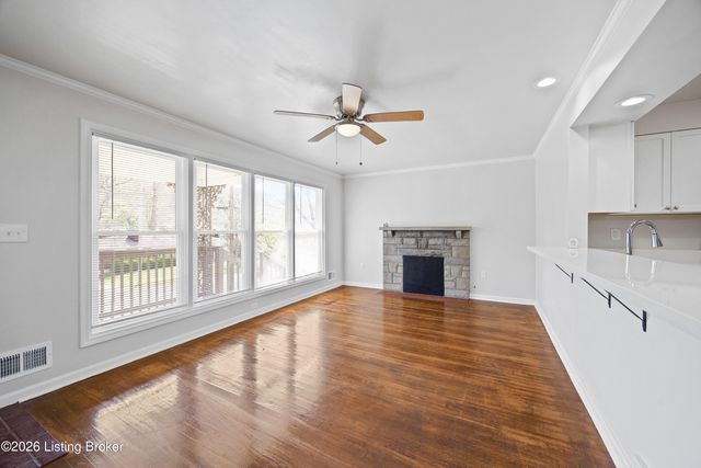 6604 Morocco Dr, Louisville, KY 40214