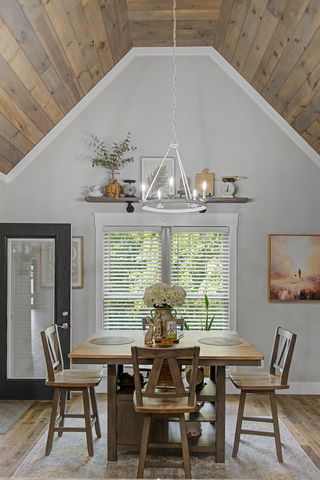 76 Maggie Lena Ln, Lafayette, TN 37083