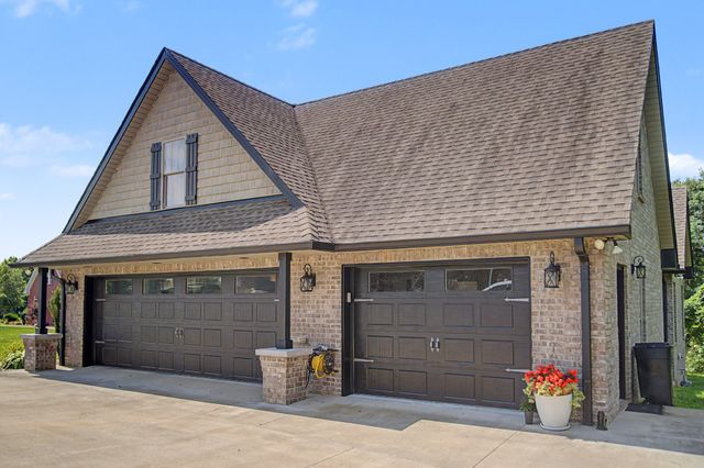 76 Maggie Lena Ln, Lafayette, TN 37083