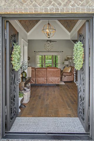 76 Maggie Lena Ln, Lafayette, TN 37083