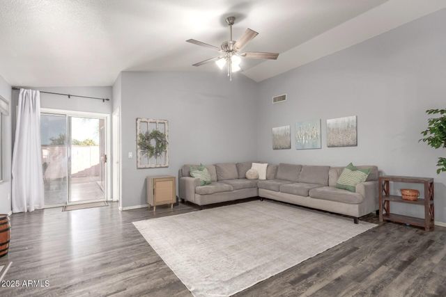 106 W SMOKE TREE Road, Gilbert, AZ 85233