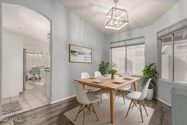 106 W SMOKE TREE Road, Gilbert, AZ 85233