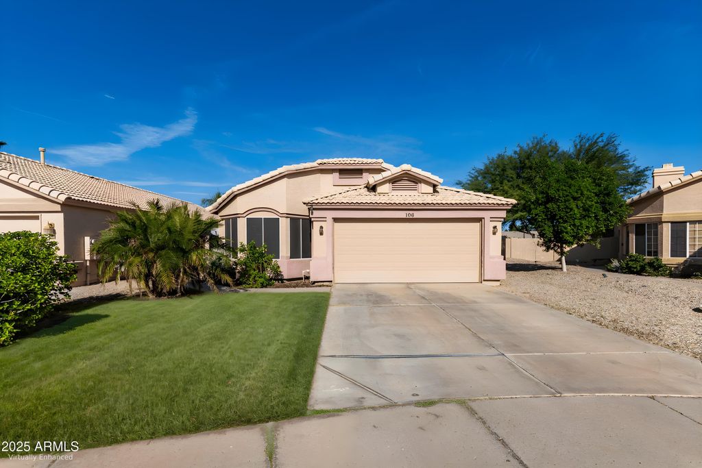 106 W SMOKE TREE Road, Gilbert, AZ 85233