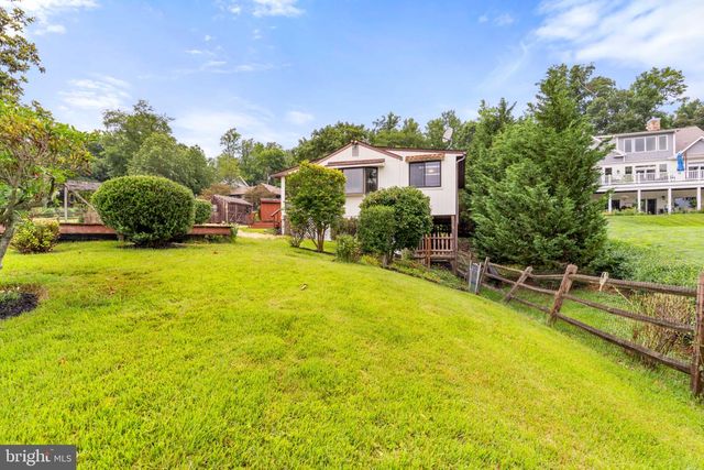 64 S SHORE RD, Elkton, MD 21921