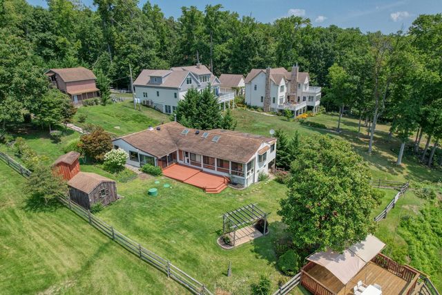 64 S SHORE RD, Elkton, MD 21921