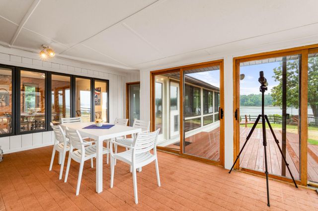 64 S SHORE RD, Elkton, MD 21921