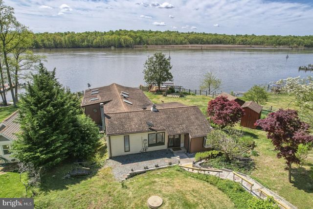 64 S SHORE RD, Elkton, MD 21921