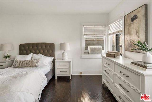 2951 Park Center Drive, Los Angeles, CA 90068