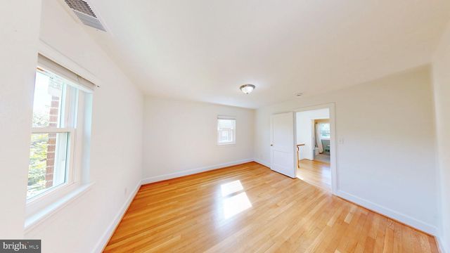 11 INDIAN SPRING DR, Silver Spring, MD 20901