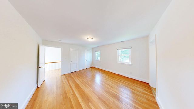 11 INDIAN SPRING DR, Silver Spring, MD 20901