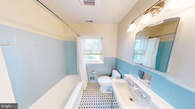 11 INDIAN SPRING DR, Silver Spring, MD 20901