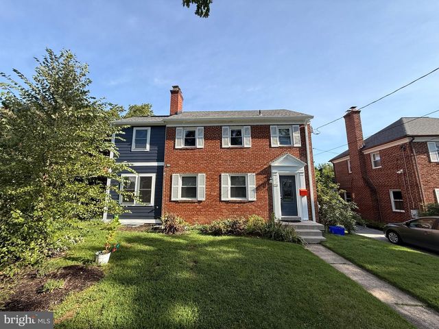 11 INDIAN SPRING DR, Silver Spring, MD 20901