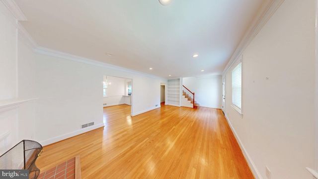 11 INDIAN SPRING DR, Silver Spring, MD 20901