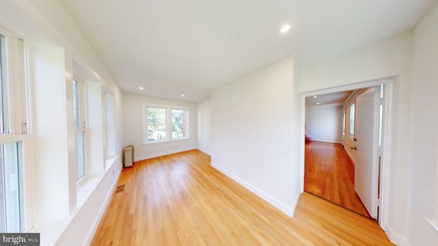 11 INDIAN SPRING DR, Silver Spring, MD 20901
