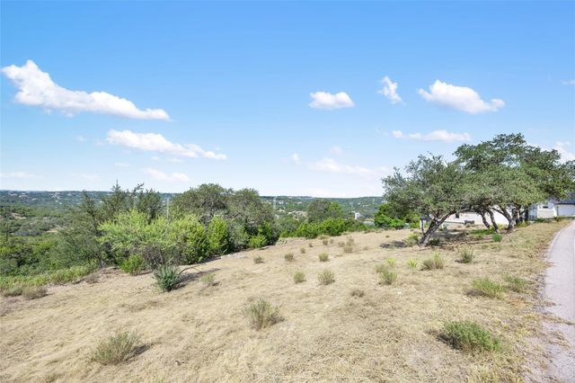 2808 Lakehurst RD, Spicewood, TX 78669