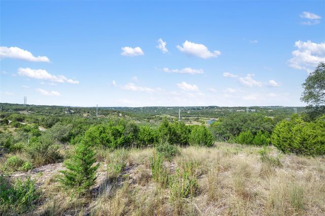 2808 Lakehurst RD, Spicewood, TX 78669