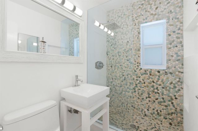 1522 NE 17th Terrace, Fort Lauderdale, FL 33304