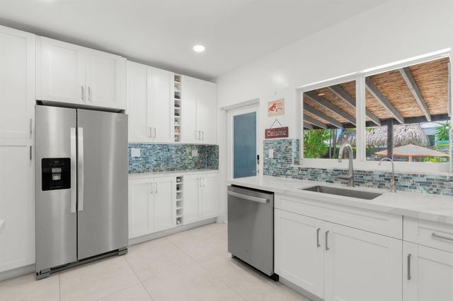 1522 NE 17th Terrace, Fort Lauderdale, FL 33304