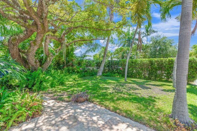 1522 NE 17th Terrace, Fort Lauderdale, FL 33304