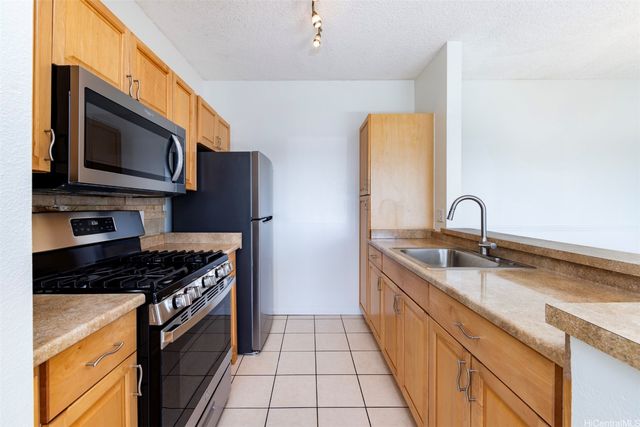 91-291 Hanapouli Circle 4D, Ewa Beach, HI 96706