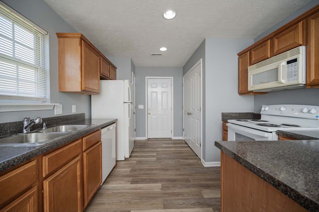 124 Breeze Dr, Murfreesboro, TN 37129