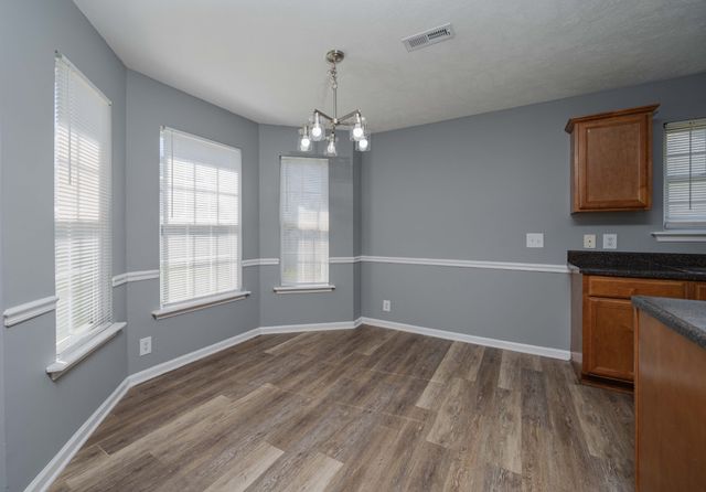 124 Breeze Dr, Murfreesboro, TN 37129