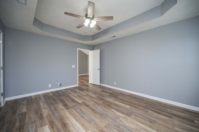 124 Breeze Dr, Murfreesboro, TN 37129