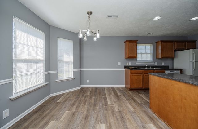 124 Breeze Dr, Murfreesboro, TN 37129