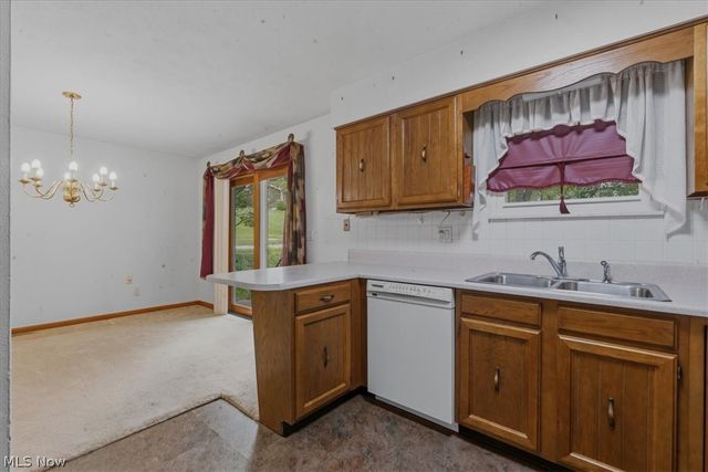 2608 Capital Drive, Parkersburg, WV 26101