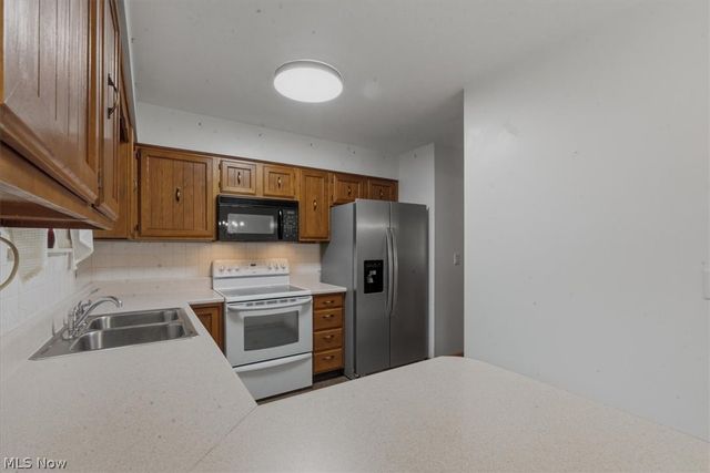 2608 Capital Drive, Parkersburg, WV 26101