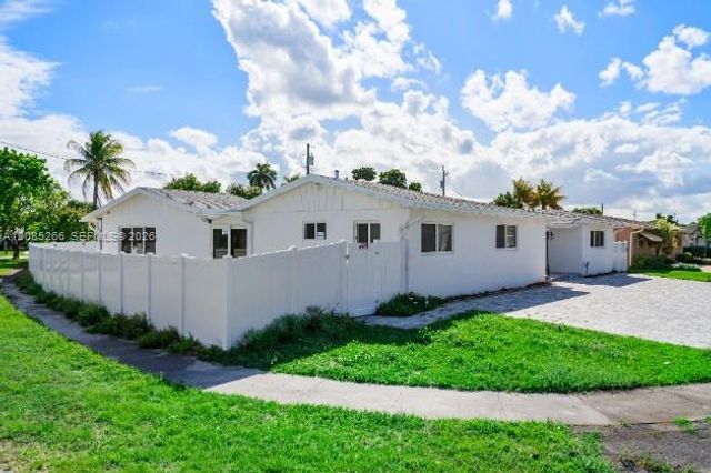 1950 NE 208th Terrace, Miami, FL 33179