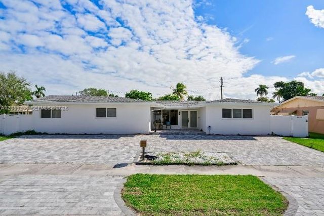 1950 NE 208th Terrace, Miami, FL 33179