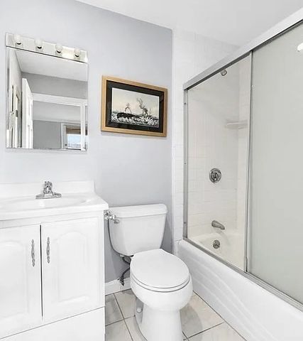 511 Beacon 10, Boston, MA 02215