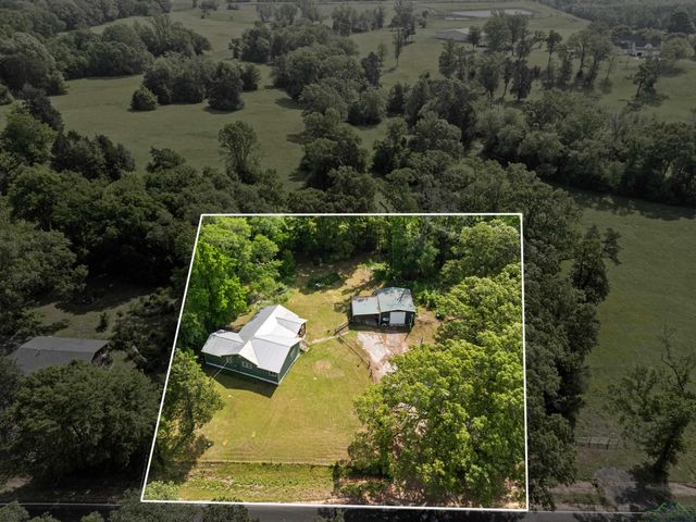 309 N Old State Highway 135, Gladewater, TX 75647