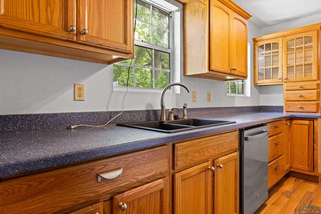 309 N Old State Highway 135, Gladewater, TX 75647